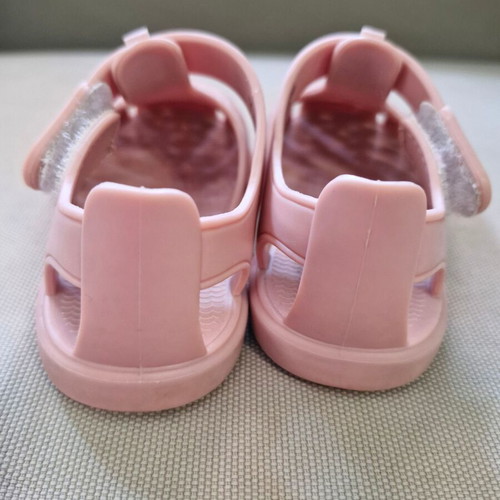 Waikiki girls' summer sandals size 22 used