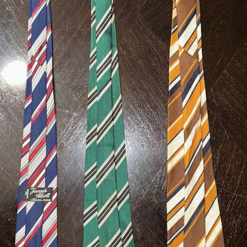 Set of 3 men's striped ties like new, vintage style