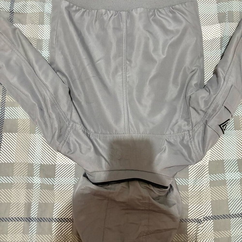 Guess Original Jacket Boy 4-5 Years Like New
