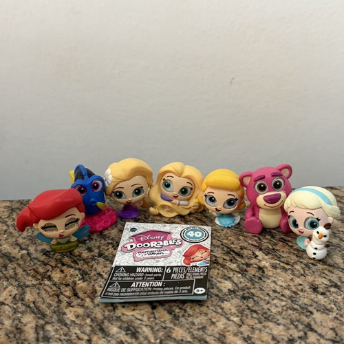 Disney Doorables Remember When series, 7 figures