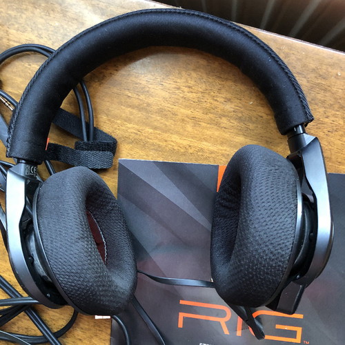 RIG headphones for PS4, PC and all gaming consoles like new