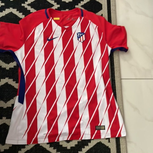 Atletico Madrid Jersey like new, authentic