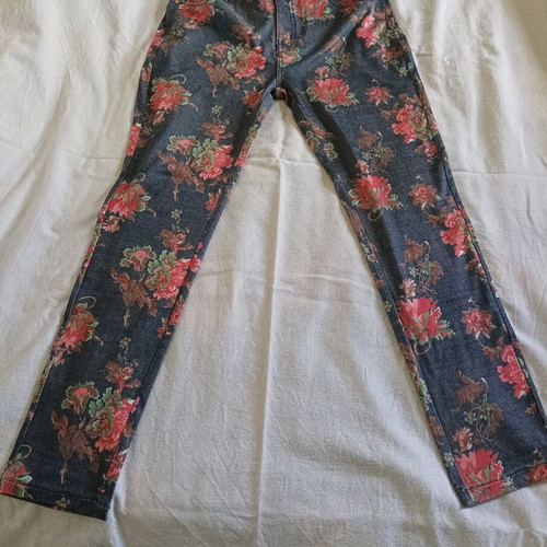 Floral jeans Max & Liu XL stretch like new
