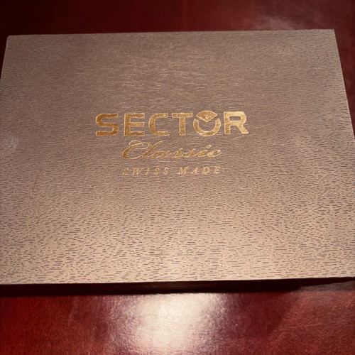 Sector Classic watch case like new with box and booklet