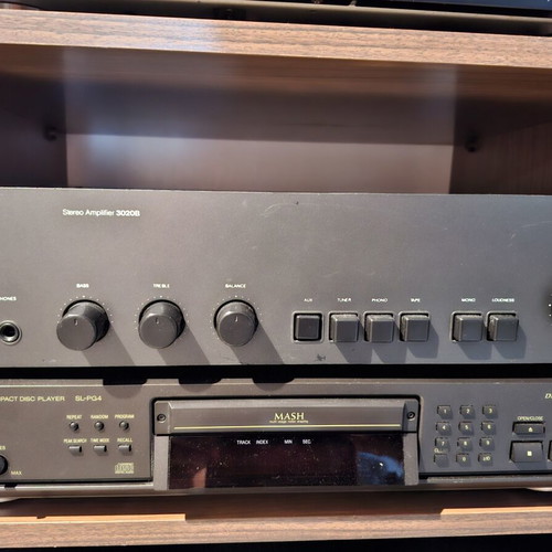 NAD 3020B integrated amplifier used, vintage audio legend