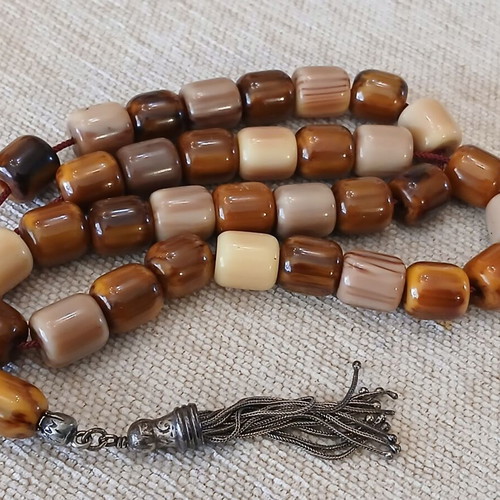Komboloi old mastic with silver elements used