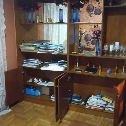 Living room unit used, can be used as bookshelf or office furniture