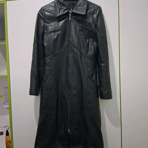 Leather jacket like new, black, size S