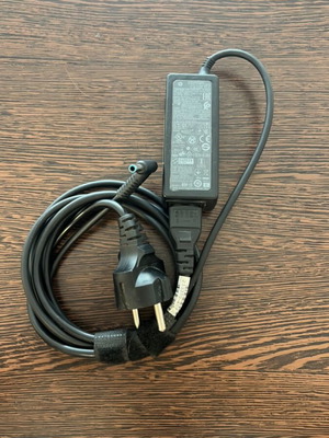 HP 45W charger used with three-pin power cable