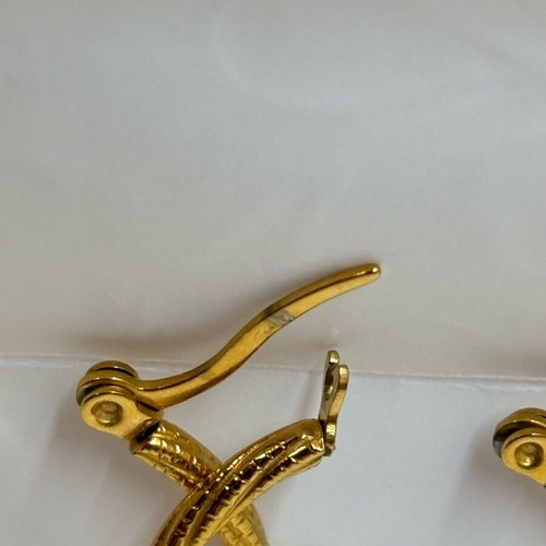 Iron golden rings with a twisted design.