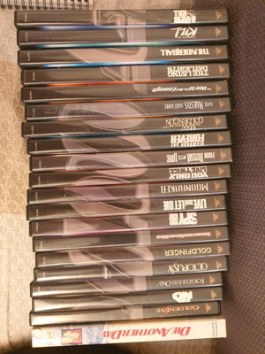 007 Collection like new