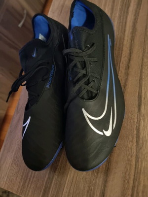 Nike Phantom GX Pro ποδοσφαιρικά παπούτσια σαν καινούργια, νούμερο 46, μαύρο και μπλε
