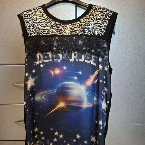 Denny Rose sleeveless blouse like new, multicolor, size M