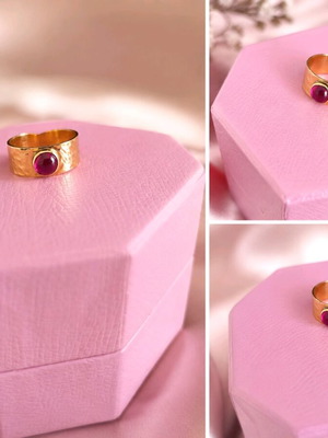 Gold ring 18 carat with ruby custom made new