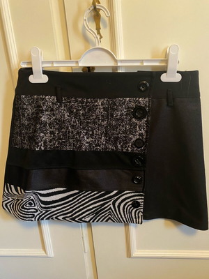 Mini skirt patchwork new, size medium, alpha line cut