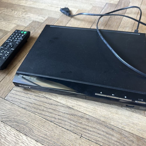 Sony DVD player for parts or repair