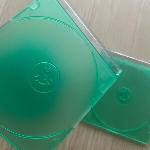 Retro style CD/DVD cases like new, pack of 25