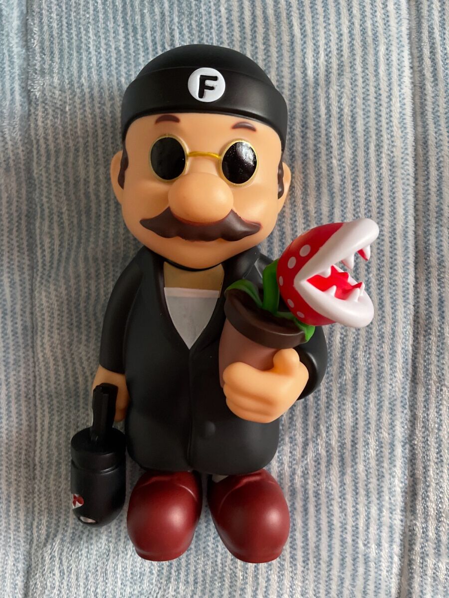Super Mario figure as Leon new, 22 cm PVC - € 49,99 - Vendora.cy