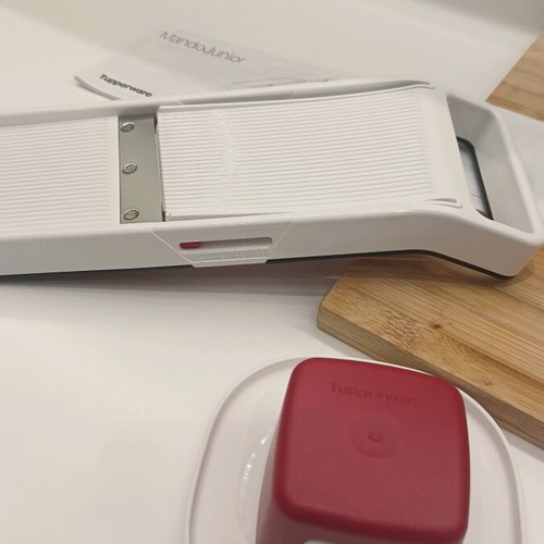 Tupperware Junior Chef new mandoline with 3 cutting positions