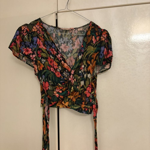 Madame Shoushou colorful floral top large like new