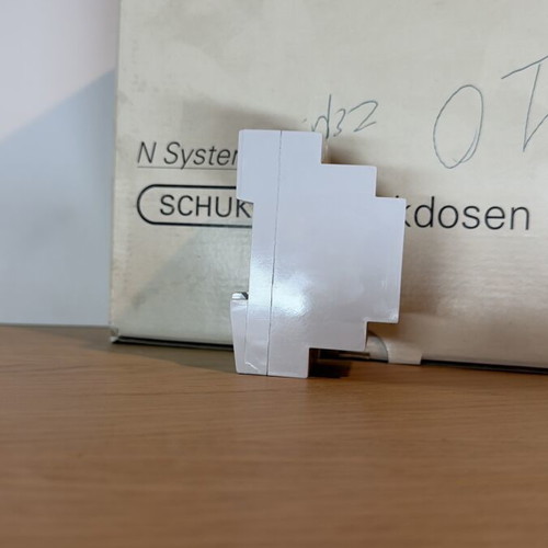 Schuko System M sockets set of 10 new