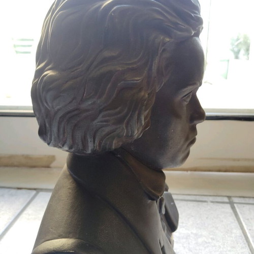 Beethoven Ludwig van bust used, 29 x 20 cm, sculptor E. Goggakis engraved