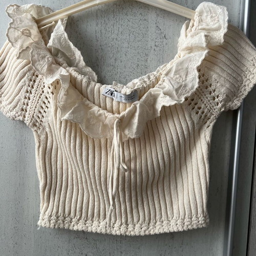 Zara crop top beige like new, size M