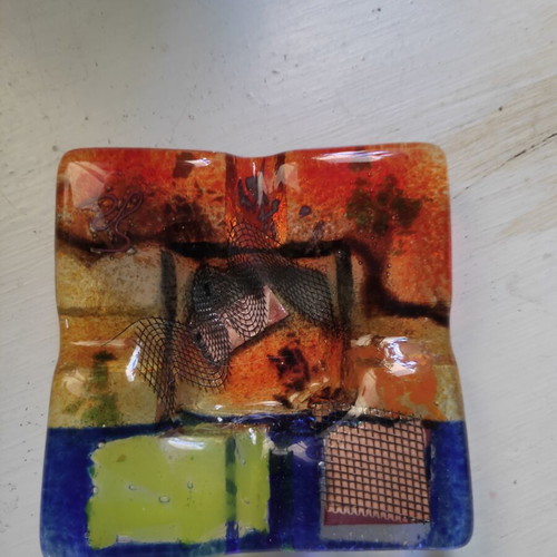 Handmade glass ashtray 10 cm with fusing technique