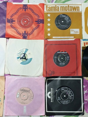 Vinyl records 33 rpm, pack of 11, like new