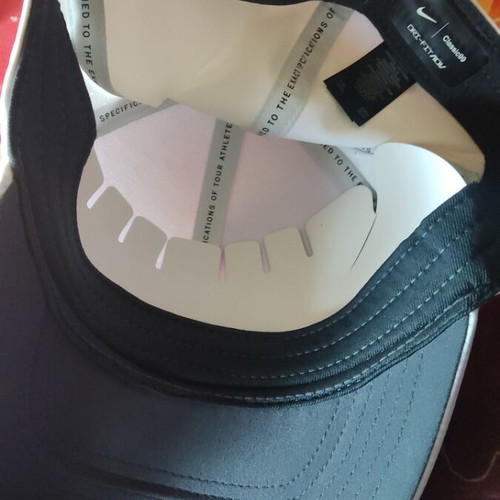 Nike cap unused unisex L/XL white