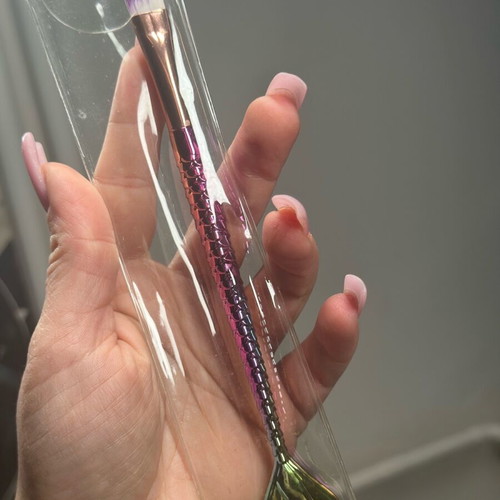 Makeup brush new