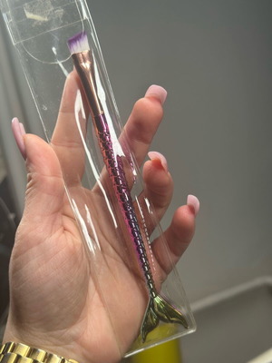 Makeup brush new