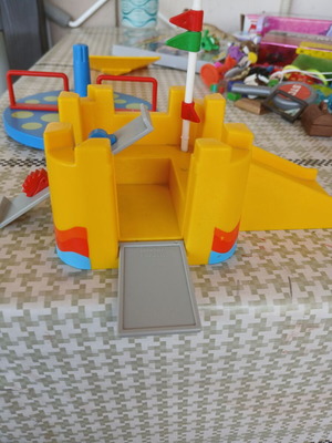 Εξαρτήματα παιδικής χαράς Playmobil μεταχειρισμένα, λείπουν χερούλια