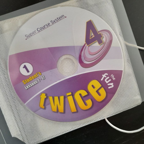 Super Course Twice Fun 4 student CDs new