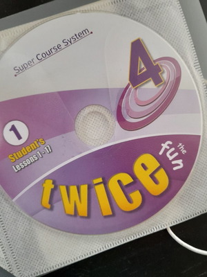 Super Course Twice Fun 4 student CDs new
