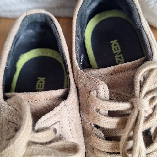 Kenzo unisex sneakers size 40 beige suede