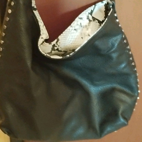 Large two-in-one bag with magnetic closure like new, unused