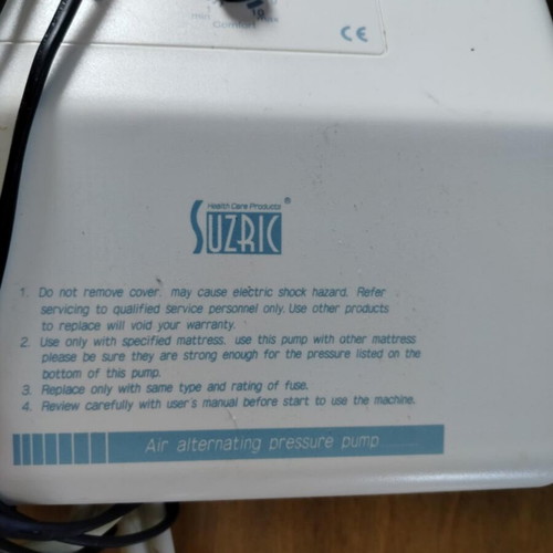 Suzric air mattress with alternating pressure pump, like new