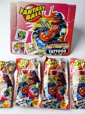 Chupa Chups Fantasy Ball γλειφιτζούρια καινούργια, πακέτο 4 τεμαχίων με τατουάζ