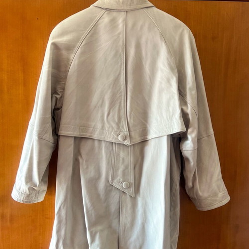 Leatherstill leather trench coat, made in Italy, size S, beige