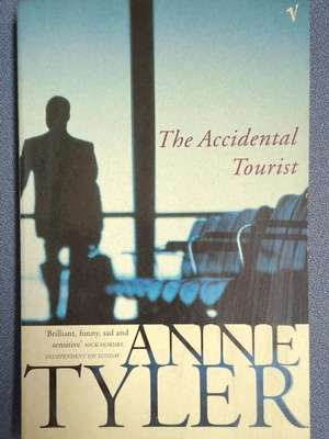 Βιβλίο The Accidental Tourist σαν καινούργιο, Anne Tyler, αγγλικά