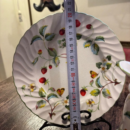 Old Foley England decorative set like new