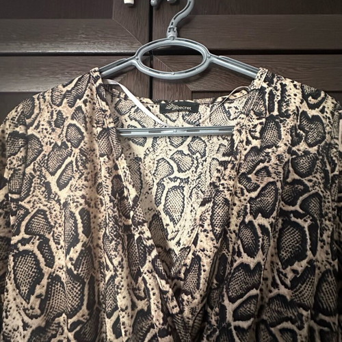 Wrap dress new, Secret, black and beige