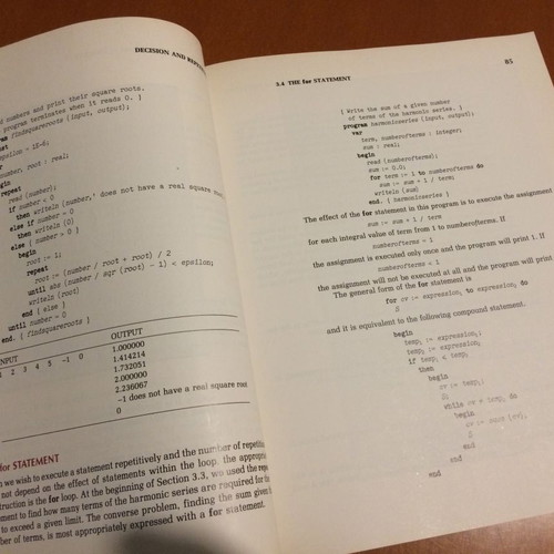 Programming in Pascal book used, 1984, Peter Grogono
