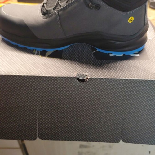 Safety Jogger electrician safety shoes new, size 45, black and blue