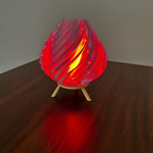 Plastic lamp like new with LED candle