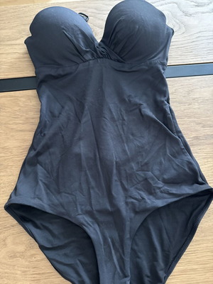 Oysho black strapless swimsuit, size small