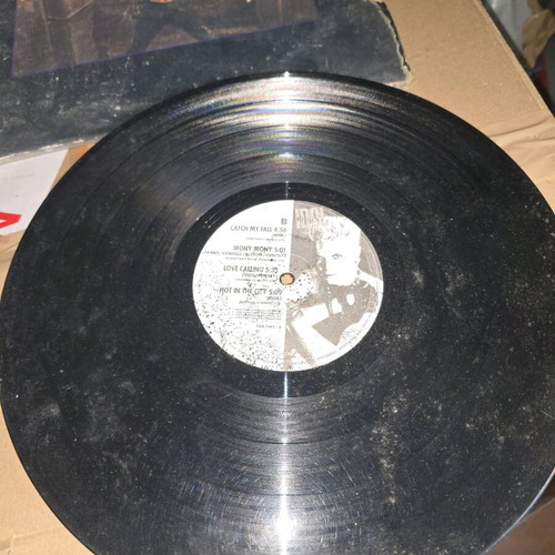Idol vinyl record used