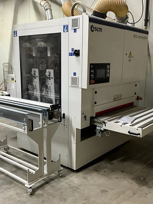 SCM DMC ES M3 1350 Wood Belt Sander used for calibration and surface finishing