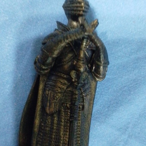 Black Queen chess piece Harry Potter used